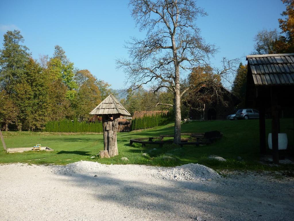 Gostisce Smuk Hotel Krize Bagian luar foto