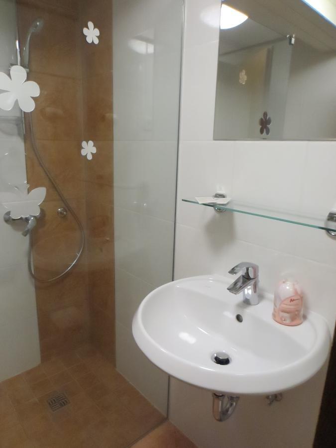 Gostisce Smuk Hotel Krize Bagian luar foto